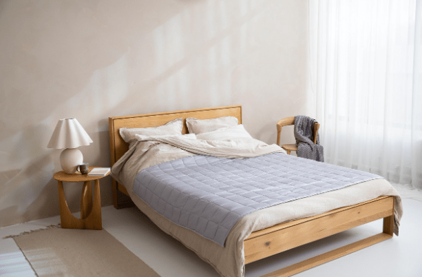 How to Create a Stylish Guest Setup with an Inflatable Mattress and Headboard